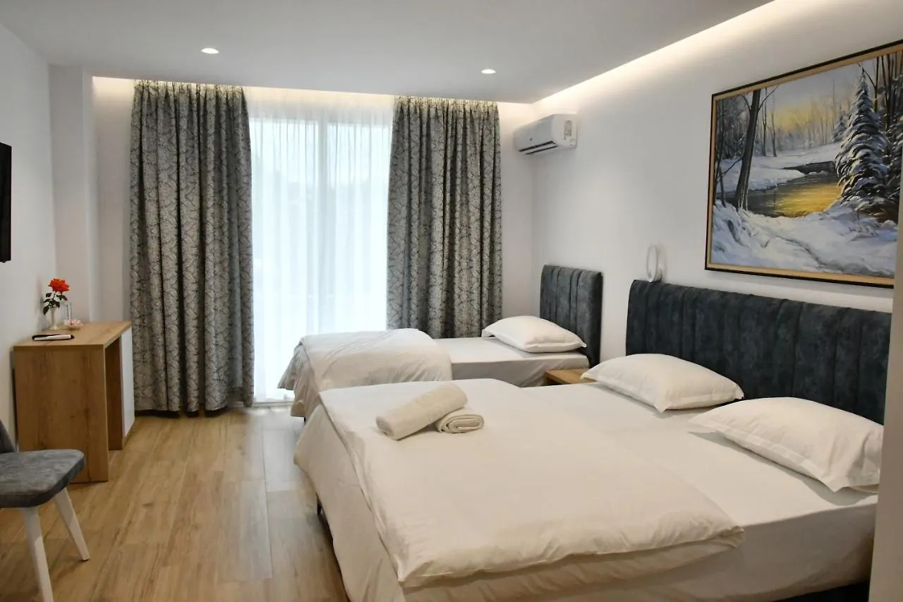 Elite Hotel Golem  4*, Golem (Tirana) Albania